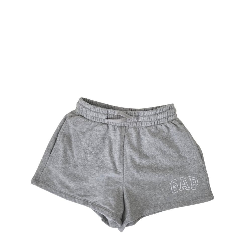 Women's Gap shorts with pockets